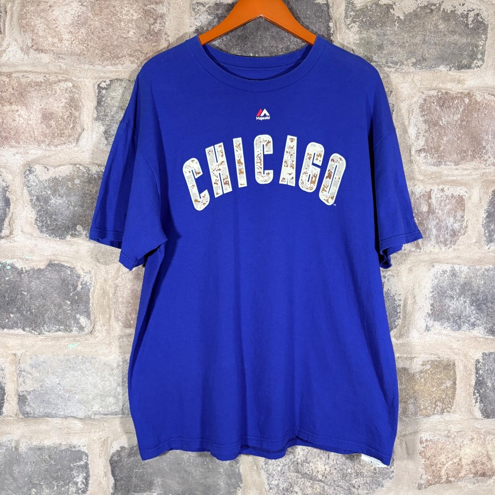 Majestic Men's Chicago Cubs Graphic T Shirt Blue XL Cotton Blend Camo Letters